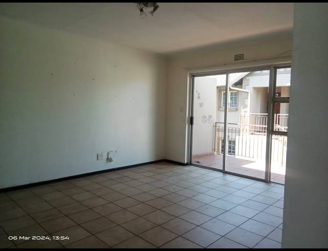 2 BEDROOM FLAT FOR SALE IN MINNEBRON
